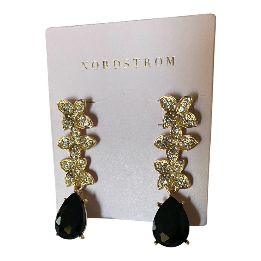 NWT-NORDSTROM-GORGEOUS DANGLE EARRINGS WITH BLACK TEARDROP STONE